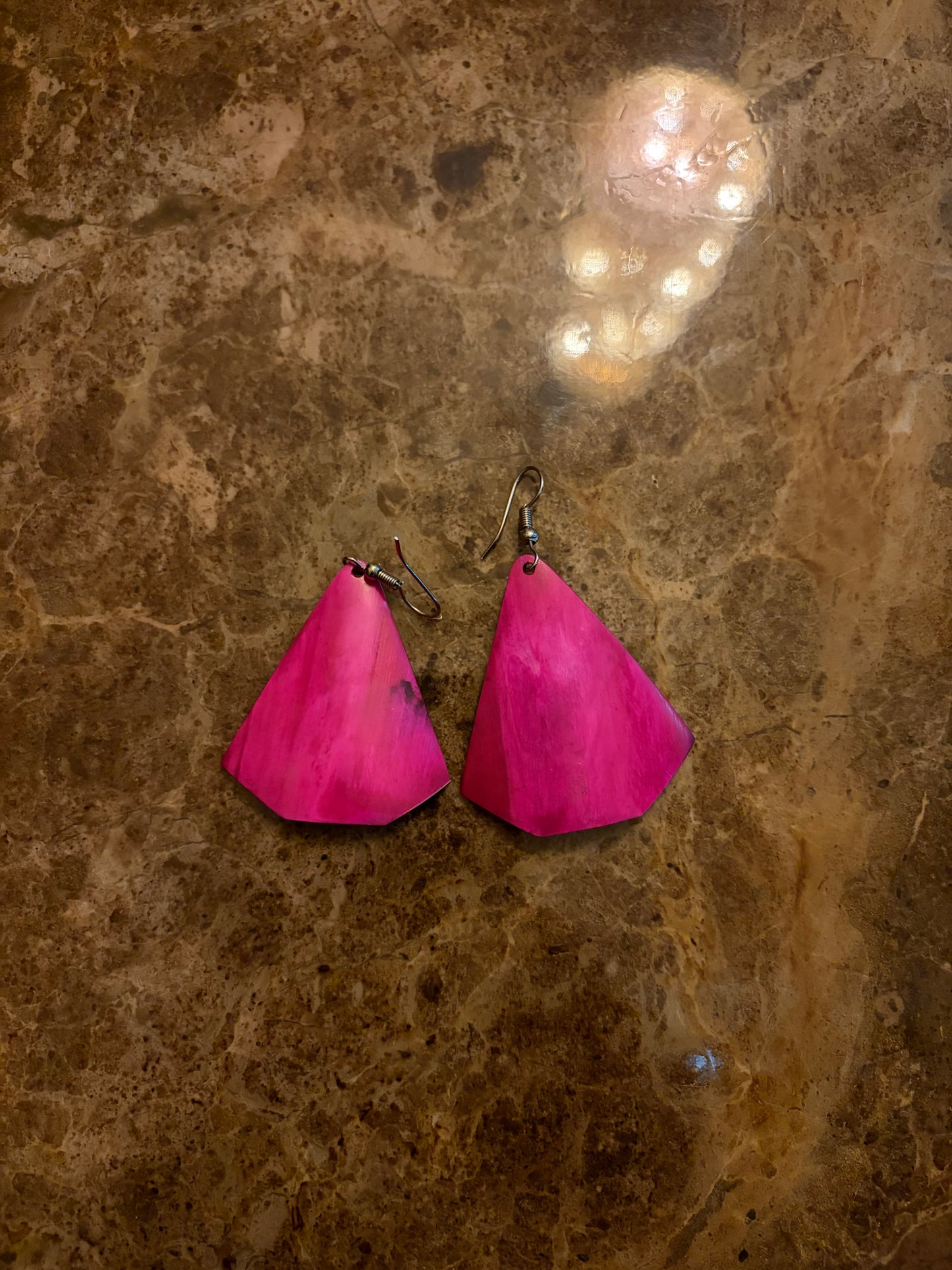 Boucles d’oreilles artisanales en os & corne : Bangui 🇨🇫