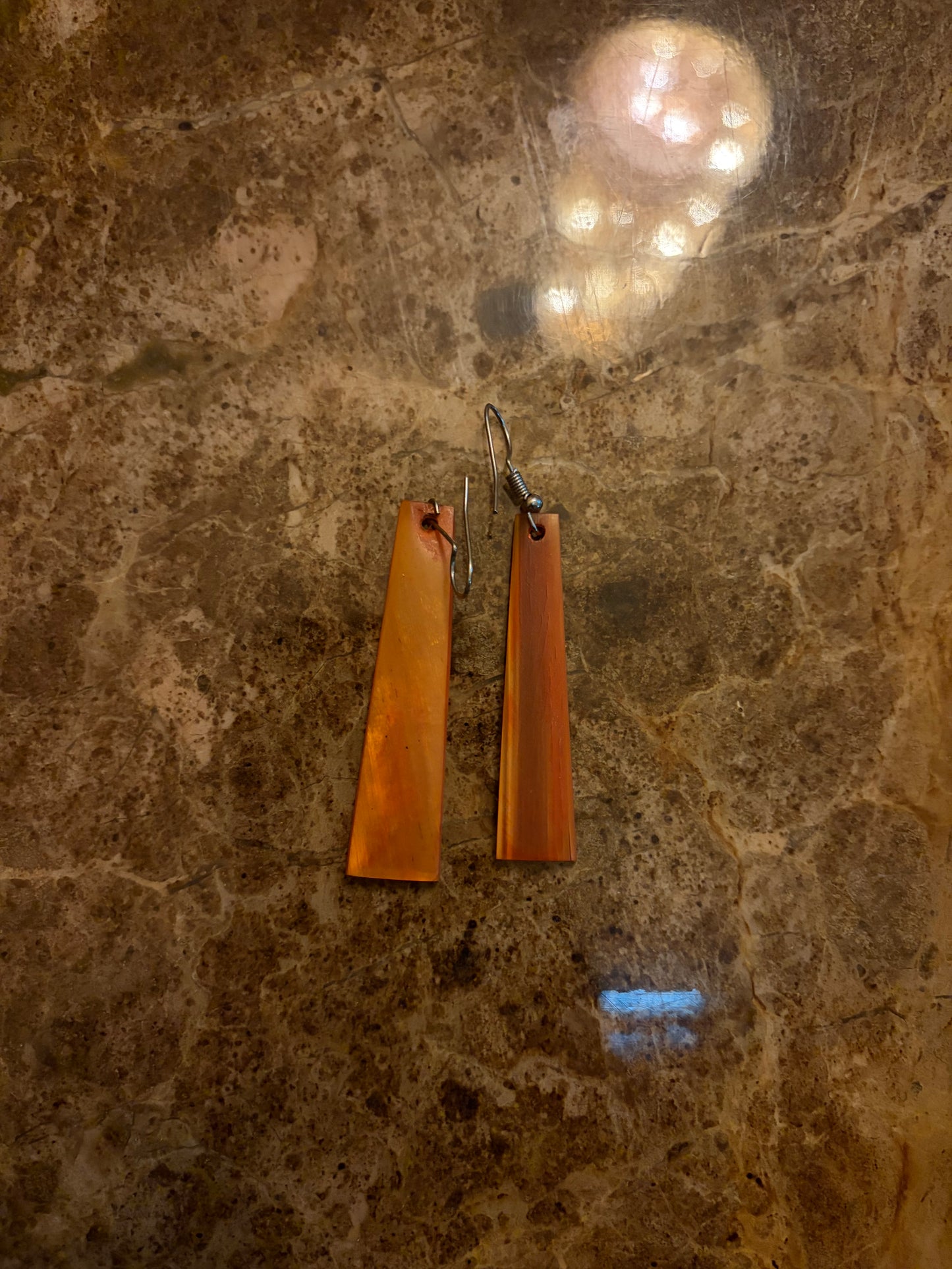 Boucles d’oreilles artisanales en os & corne : Bangui 🇨🇫
