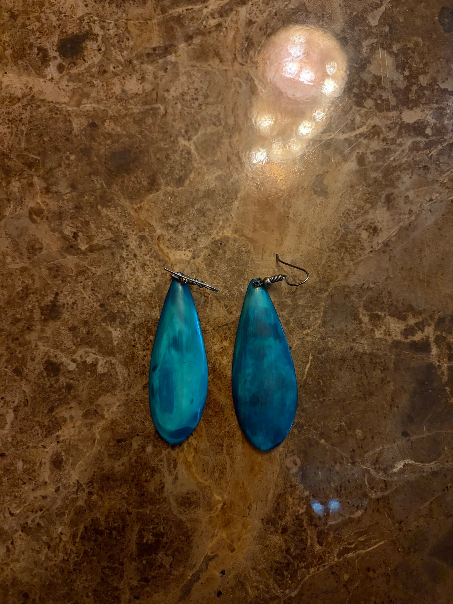 Boucles d’oreilles artisanales en os & corne : Bangui 🇨🇫